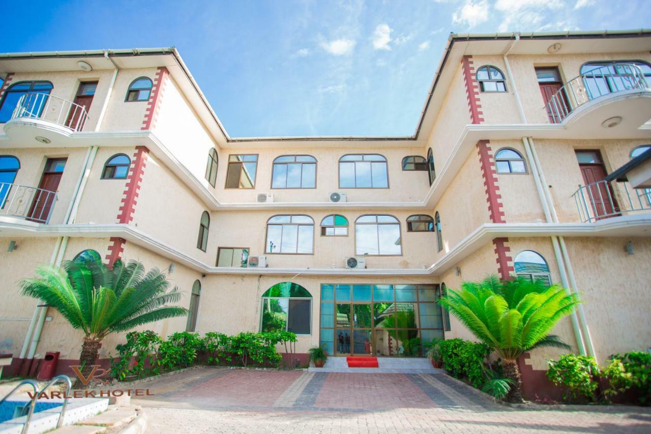 Varlek Hotel Dar es Salaam Exterior photo
