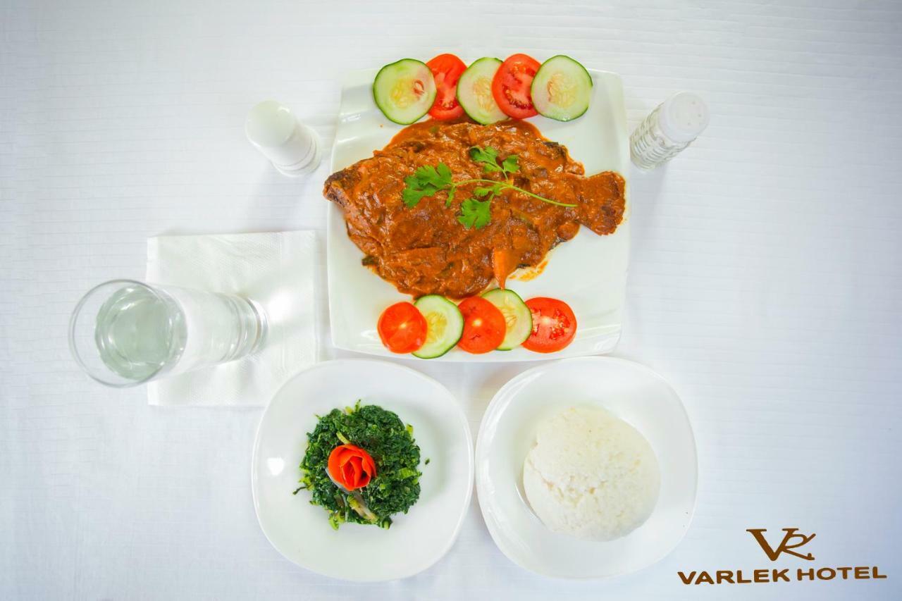 Varlek Hotel Dar es Salaam Exterior photo